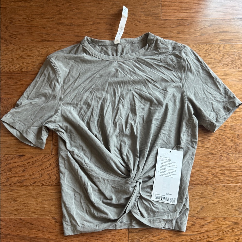 Lululemon Athletica Green Tie Front Short Sleeve Tee